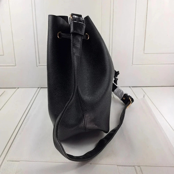 Bella Russo Bucket Black Tote/Bag Faux Leather Drawstring NWOT - Picture 3 of 11